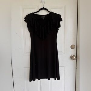 Enfocus studio black dress with ruffles on top slimming to flowy dress Size 6
